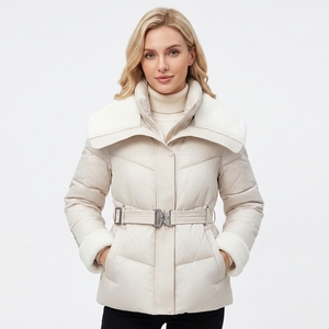 <span class=keywords><strong>Manteau</strong></span> d'hiver <span class=keywords><strong>court</strong></span> et ajusté pour <span class=keywords><strong>femme</strong></span>, style urbain, grande taille, matelassé, respirant, avec doublure en fausse fourrure, écologique et imperméable (OEM) - Product Image 1