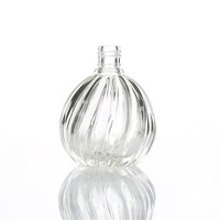 Vente en gros, nouveauté, design de luxe, bouteille en verre transparente de 100ml, diffuseur de fleurs, parfum d'intérieur, diffuseur de roseaux