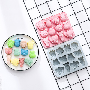 12-Cavity Animals Design Silicone Cake Molds Food-Grade Reusable Cute Silicone Magnetic Chocolate, Candy & Ice DIY Mold - Product Image 4