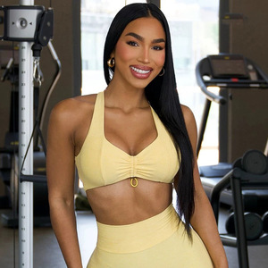 Offre Spéciale : Ensemble de Sport 4 Pièces pour <span class=keywords><strong>Femme</strong></span> – Tenue de Fitness Unie avec Soutien-Gorge de Sport, Haut de Yoga, <span class=keywords><strong>Legging</strong></span> d'Entraînement et Short - Product Image 6