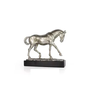 Horse Statue Animal Sculpture 2020 Newly Design Wholesale Resin Figurine Polyresin for Home Decor Resin Fashion Home Decoration
