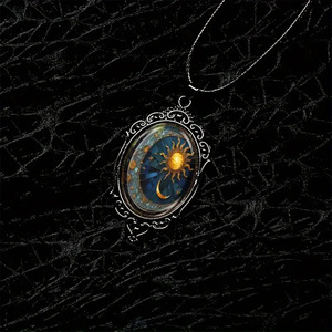 Affascinante Collana con Ciondolo Ovale in Lega e Catena a Bambù - <span class=keywords><strong>Gioielli</strong></span> Sole e Luna in Cornice Nera Design Sportivo Unisex - Product Image 4