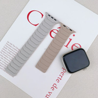 Bracelet de montre en silicone magnétique sportif, bracelet en silicone, bracelet de montre en caoutchouc pour Iwatch Series 11 10 9, bracelet de montre intelligente