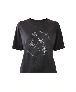 Maglietta Femminista 'Empowered Women Empower Women' per Donne, Manica Corta, Collo Tondo, Vestibilità Comoda, T-Shirt Casual 100% Cotone Jersey Stampato - Product Image 1