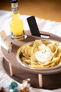 Grand organisateur de bol à collation et porte-bouteille de vin Organisateur de majordome pour canapé Snackbar Caddy pour canapé - Product Image 5