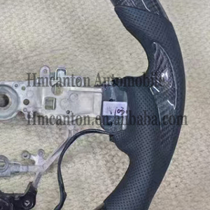 Volante de Cuero Perforado y Fibra de Carbono para Autos CT200/ES/GS/RX/IS, Venta al Por Mayor - Product Image 5