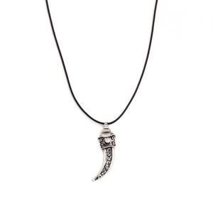 Collar con Colgante de Diente de Lobo de Aleación para Hombre, Diseño Vintage con Forma de Animal, Piedra de Zirconia, Cadena de Cordón Negro, Joyería para Uso Diario - Product Image 5