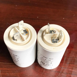 Condensateur de démarrage pour ventilateur ACS800 AV1.27.4AA2 MKP 6UF 8UF - Product Image 2