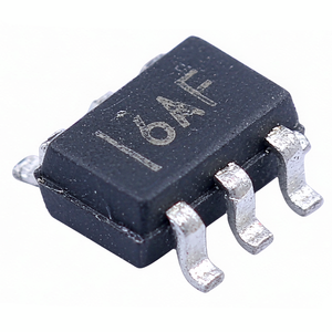 SN74AUP1T00DCKR SC-70-5 การแปลงสัญญาณ - ระดับแรงดันไฟฟ้าต่ำ Pwr 1.8/2.5/ 3.3 VIn 3.3V CMOS Out - Product Image 1