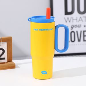 Gobelet de voyage isotherme 24oz 720ml avec poignée Macaron, couvercle, paille et base antidérapante, OEM ODM, couleur vert menthe - Product Image 6