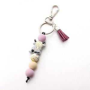 Gantungan kunci sapi Highland Retro barat untuk hadiah pesta koboi gantungan kunci hewan dengan rumbai manik-manik silikon gantungan kunci tas pesona - Product Image 3