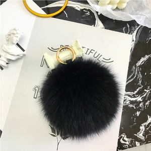 Elegante Pompón <span class=keywords><strong>de</strong></span> Piel <span class=keywords><strong>de</strong></span> Animal Auténtica, Bola <span class=keywords><strong>de</strong></span> Pelo <span class=keywords><strong>de</strong></span> Zorro <span class=keywords><strong>de</strong></span> 12cm, Pompón <span class=keywords><strong>de</strong></span> Mapache para Bolsos, Bufandas, Gorros y Accesorios DIY - Product Image 3