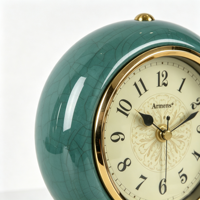 Horloge de table en céramique verte craquelée haut de gamme Armens, mouvement silencieux sans tic-tac, horloge de table rétro, cadeau pour la maison, l'hôtel, la chambre à coucher
