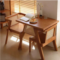 Ensemble de table à manger en bois massif pour 2 personnes, 2 chaises en rotin, écologique, assemblé, style moderne, design compact pour les petits espaces