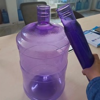 Machine de capsulage de remplissage d'eau potable semi-automatique PET de 20 litres 100BPH prix compétitif de haute qualité