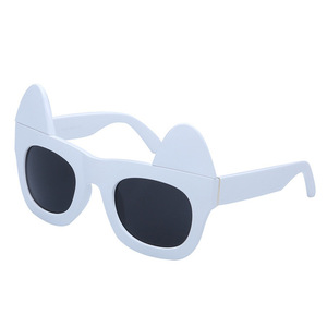 Jamie 8832 Cat Ear Sunglasses Black Metal Frame UV400 Protection Unisex Travel Style - Product Image 4