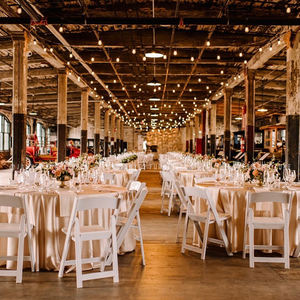 <span class=keywords><strong>Location</strong></span> de banquets de <span class=keywords><strong>mariage</strong></span> en vogue Chaises pliantes de jardin blanches à Wimbledon pour événements - Product Image 5