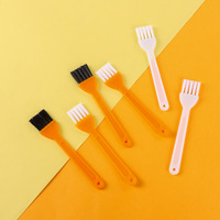 Mini brosse de traitement en plastique pour accessoires d'appareils ménagers nouveauté cadeau Mini rasoir greffe de cheveux clavier tache de nettoyage