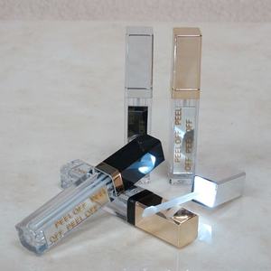 Brillant à lèvres com led - Product Image 2