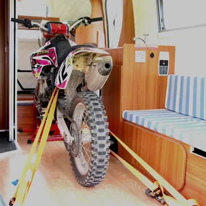 Gürültülü camper çekme karavan motorlu ev mini karavan VIN koyabilirsiniz motosiklet ve sörf tahtası