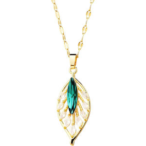 Bijoux tendance plaqué or 18 carats, ensemble de colliers en acier inoxydable avec pendentif en forme de cœur de papillon et de feuille en zircon pour femmes - Product Image 1