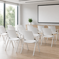 Chaise de formation moderne en plastique avec accoudoirs pour salle de classe, salle de conférence et bureau