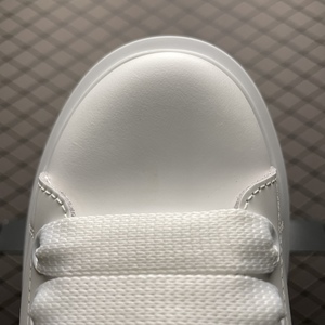 Zapatillas Deportivas Unisex de Alta Calidad para Caminar, Modelo 2026, con Parte Superior de Material Moderno, Color Blanco, Diseño de Diseñador, para Hombre y Mujer - Product Image 5