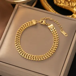 High Quality Wholesale Fashion Ladies Jewelry Accessories 5 Leaf Chain Stainless Steel Gold Cuban Bracelet with New Currents