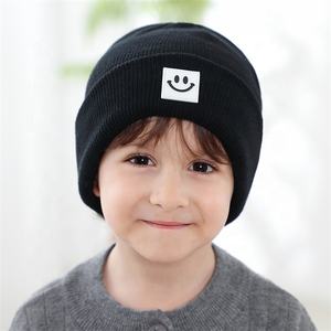 Bonnet tricoté en <span class=keywords><strong>laine</strong></span> roulée pour bébé, chapeau mignon avec motif de visage souriant, bonnet d'automne et d'hiver pour enfants, 2022 - Product Image 2