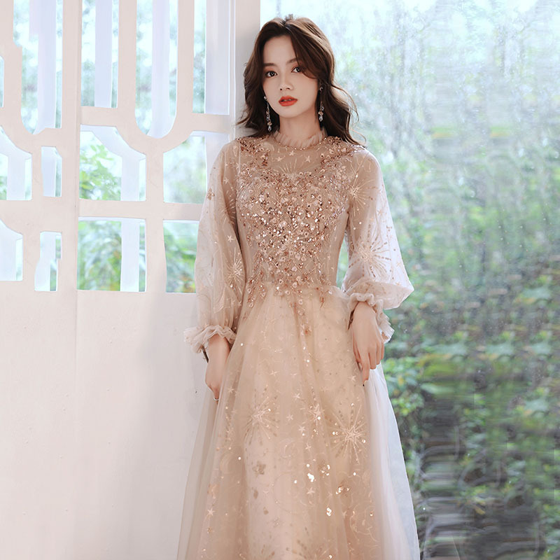 green emerald velvet dress Modest Muslim White Wedding Dresses with Cape – TANYA BRIDAL main image 0
