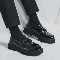 Chaussures décontractées à enfiler en PU respirantes et légères pour hommes, style coréen, pour mariages, mariages de jeunes mariés et occasions professionnelles, vente en gros