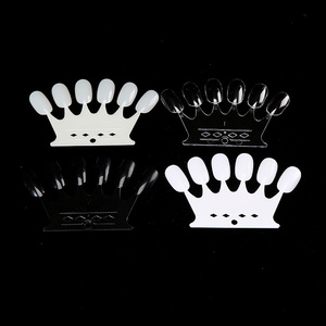Échantillons de vernis à ongles en forme de bague pour présentation et pratique, avec support transparent en forme de couronne - Product Image 4