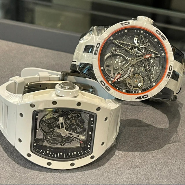 Tonneau-shaped Sports Mechanical Watch Scratch-resistant White case Fully Skeletonized Movement Understated Luxury Men's Watch.