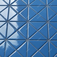 Foshan Company Imperméable Bleu Brillant Porcelaine 2 "Triangle Forme Mosaïque Salle De Bains Carrelage pour Hôtel Vill Piscine Projet