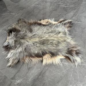 Pellicce di capra di colore grigio naturale capelli lunghi pelliccia di capra con capelli lunghi 15cm - Product Image 3