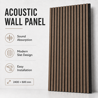 Panneau acoustique à lattes MORLENX en MDF finition grain de bois moka brun, avec dos en feutre absorbant le son, pour salon et salle de réunion