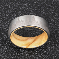 Bague en tungstène argenté POYA 8 mm avec intérieur en bois vintage et motif laser forêt pour mariage ou cadeau