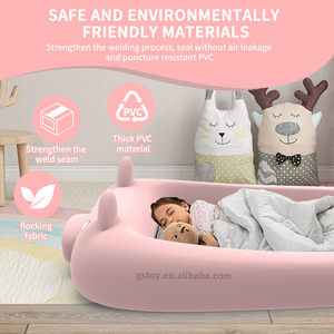 Cama inflable de dibujos animados de cerdo personalizada de fábrica, cama inflable portátil para niños pequeños, colchón de aire para bebés de viaje para niños - Product Image 5