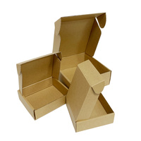Boîtes de papier en carton kraft avec logo de taille personnalisée en vrac brun uni bon marché pour l'emballage de sous-vêtements chaussettes gaufrage de carton ondulé en fourrure