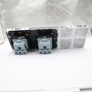 BS Anh Ấn Độ tiêu chuẩn màu đen tường chuyển đổi ổ cắm đầy đủ Kính 10A cắm ổ cắm đôi ổ cắm sạc chất lượng tốt phổ ổ cắm - Product Image 3