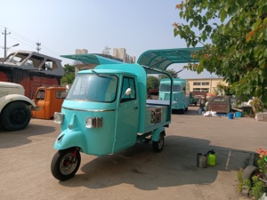 <span class=keywords><strong>Prix</strong></span> d'usine Piaggio Ape Food Truck Tricycle électrique Chariot de restauration mobile Chariot à glaces - Product Image 2