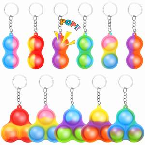 Llaveros de silicona personalizados con burbujas para los dedos, amuletos educativos y antiestrés, mini juguetes sensoriales - Product Image 4