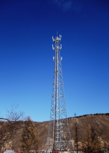 Torre <span class=keywords><strong>de</strong></span> comunicación <span class=keywords><strong>de</strong></span> estructura <span class=keywords><strong>de</strong></span> acero a prueba <span class=keywords><strong>de</strong></span> corrosión-Altura personalizable Velocidad del viento <span class=keywords><strong>Instalaciones</strong></span> <span class=keywords><strong>de</strong></span> comunicación <span class=keywords><strong>de</strong></span> área escénica confiables - Product Image 2