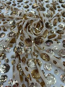 Tùy Chỉnh Bông Polyester 3Mm Sequin Vải Ren Vải Tuyn Cô Dâu Nhung Thêu Mô Hình Hạt Vải - Product Image 5