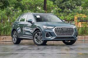 Q3 Audi มือสองเบาะหนัง FWD รถครอบครัวสุดหรูยาง R19ใช้พลังงานน้ำมันเบนซิน - Product Image 3