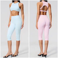 Ensemble de sport pour femme : Soutien-gorge de sport à col montant et bretelles halter, Legging capri taille haute, respirant, couleur unie, pour yoga et gym
