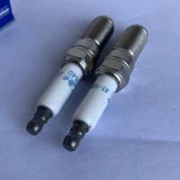 مجموعة شمعات إشعال بلاتينية إيريديوم أصلية احترافية OEM 12620540 لمحركات بويك وشيفروليه وجي إم سي