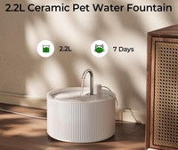 Fontaine à eau pour chat en céramique automatique étanche de 2,2 L/74 oz, ultra silencieuse avec filtre