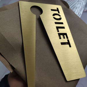 Insegne Personalizzate per Hotel, Cartelli di Lusso in Ottone per Bagni, Insegne Divertenti per Toilette e Servizi, Targhette in Ottone con Simboli - Product Image 4