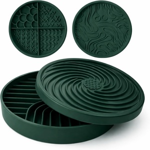 Meilleures ventes : Ensemble d'alimentation pour animaux de compagnie, comprenant un bol anti-glouton pour chien et un tapis d'alimentation en silicone, antidérapant et imperméable, avec rebords hauts - Product Image 1